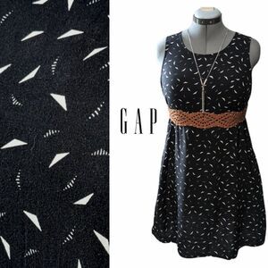 Gap Black Sleeveless Midi Tent Dress. Size Medium